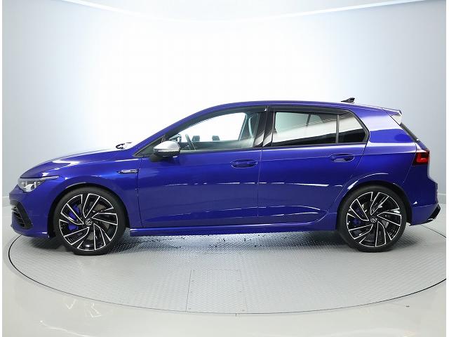 ゴルフＲ Ｒ　認定中古車　禁煙車　ワンオーナー　ＤＣＣパッケージ純正インフォティメントシステムＤｉｓｃｏｖｅｒＰｒｏ搭載　アダプティブクルーズコントロール　ブラインドスポットディテクション　フロントアシスト（2枚目）