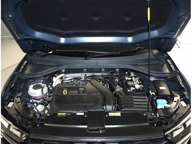 Ｔ－ロック ＴＳＩ　スタイルデザインパッケージ　認定中古車　禁煙車ワンオーナー　純正インフォティメントシステムＤｉｓｃｏｖｅｒＰｒｏ搭載　アダプティブクルーズコントロール　ブラインドスポットディテクション（23枚目）