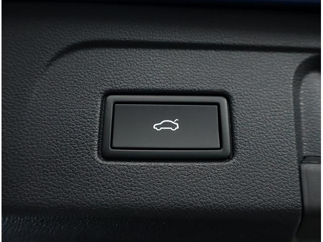 ゴルフトゥーラン ＴＳＩ　Ｒライン　認定中古車　禁煙車　ワンオーナー　純正インフォティメントシステムＤｉｓｃｏｖｅｒＰｒｏ搭載　アダプティブクルーズコントロール　ＬＥＤヘッドライト　サイドアシスト（21枚目）