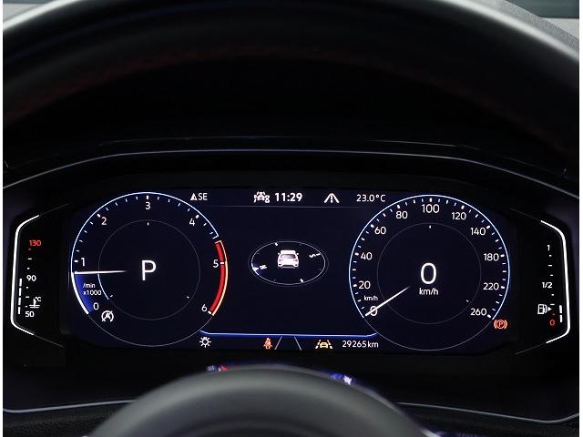 Ｔ－ロック ＴＤＩ　スポーツ　認定中古車　禁煙車　ワンオーナー　純正インフォティメントシステムＤｉｓｃｏｖｅｒＭｅｄｉａ搭載　アダプティブクルーズコントロール　ブラインドスポット　フロントアシスト（9枚目）