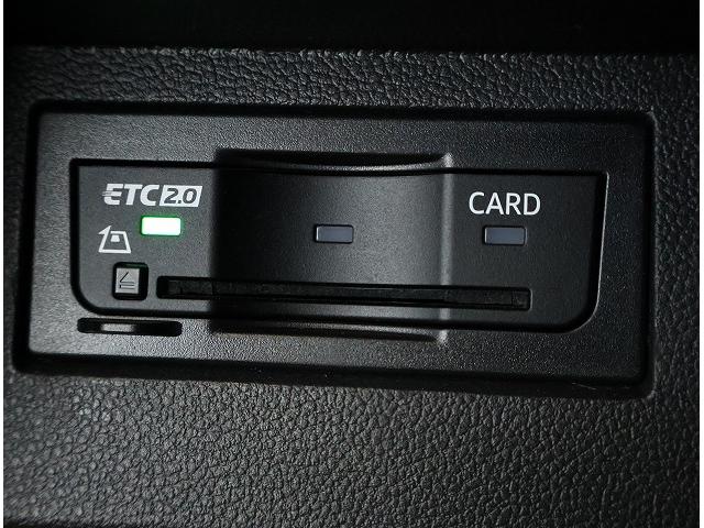 Ｔ－ロック ＴＤＩ　スポーツ　認定中古車　禁煙車　ワンオーナー　純正インフォティメントシステムＤｉｓｃｏｖｅｒＭｅｄｉａ搭載　アダプティブクルーズコントロール　ブラインドスポット　フロントアシスト（14枚目）