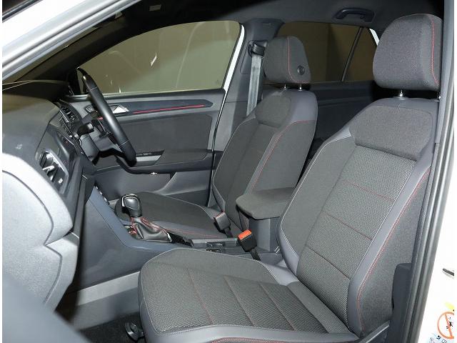 Ｔ－ロック ＴＤＩ　スポーツ　認定中古車　禁煙車　ワンオーナー　純正インフォティメントシステムＤｉｓｃｏｖｅｒＭｅｄｉａ搭載　アダプティブクルーズコントロール　ブラインドスポット　フロントアシスト（16枚目）