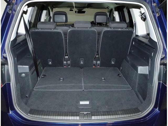 ゴルフトゥーラン TDI コンフォートライン 認定中古車 禁煙車 ワンオーナー 純正インフォティメントシステムDiscoverPro搭載 アダプティブクルーズコントロール ブラインドスポットディテクション(18枚目)