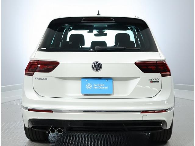 ティグアン ＴＤＩ　４モーション　Ｒライン　認定中古車　禁煙車　純正インフォティメントシステムＤｉｓｃｏｖｅｒＰｒｏ搭載　アダプティブクルーズコントロール　サイドアシストプラス　ＣＤ・ＤＶＤ・ＳＤ（3枚目）