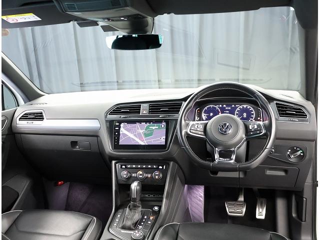 ティグアン ＴＤＩ　４モーション　Ｒライン　ディナウディオ　認定中古車　禁煙車　ワンオーナー　純正インフォティメントシステムＤｉｓｃｏｖｅｒＰｒｏ搭載　アダプティブクルーズコントロール　サイドアシストプラス　ＤＹＮＡＵＤＩＯ（7枚目）