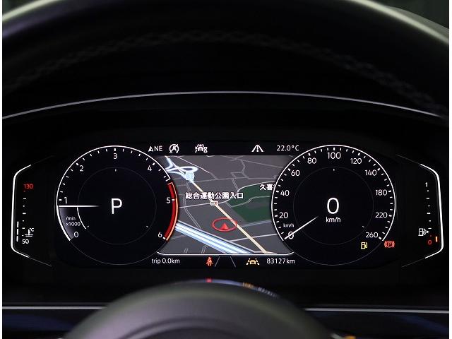 ティグアン ＴＤＩ　４モーション　Ｒライン　ディナウディオ　認定中古車　禁煙車　ワンオーナー　純正インフォティメントシステムＤｉｓｃｏｖｅｒＰｒｏ搭載　アダプティブクルーズコントロール　サイドアシストプラス　ＤＹＮＡＵＤＩＯ（9枚目）