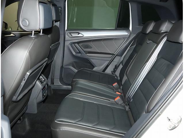 ティグアン ＴＤＩ　４モーション　Ｒライン　ディナウディオ　認定中古車　禁煙車　ワンオーナー　純正インフォティメントシステムＤｉｓｃｏｖｅｒＰｒｏ搭載　アダプティブクルーズコントロール　サイドアシストプラス　ＤＹＮＡＵＤＩＯ（18枚目）