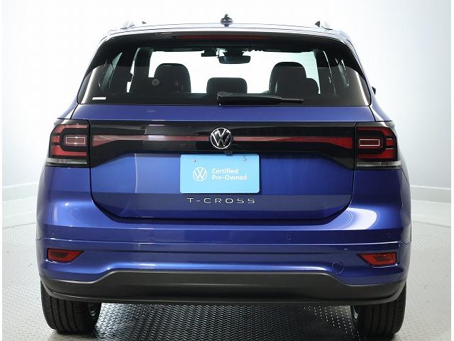 Ｔ－クロス ＴＳＩ　Ｒライン　認定中古車　禁煙車　ワンオーナー　ＬＥＤヘッドライト　アダプティブクルーズコントロール　パークディスタンスコントロール　ブラインドスポットディテクション　レーンキープアシスト（6枚目）