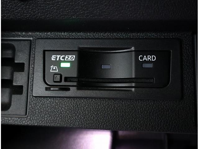 ティグアン TSI Rライン 認定中古車 禁煙車 純正インフォティメントシステムDiscoverPro搭載 アダプティブクルーズコントロール サイドアシストプラス レザーシート(24枚目)