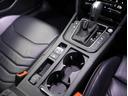ＴＳＩ　４モーション　Ｒラインアドバンス　認定中古車　ワンオーナー　禁煙車　生産終了モデル　ＬＥＤライト　２０インチアルミホイール　純正インフォティメントシステムＤｉｓｃｏｖｅｒＰｒｏ搭載　レザーシート（14枚目）