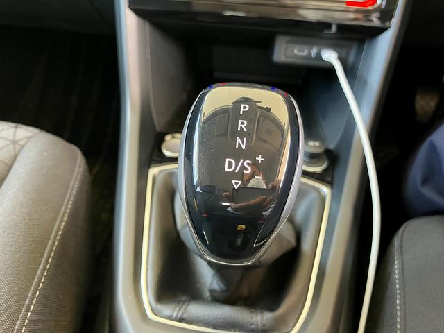 Ｔ－クロス ＴＳＩ　アクティブ　ＯＮＥ　ＯＷＮＥＲ　ＳＳＤカーナビ　ＥＴＣ　アダプティブクルーズコントロール　渋滞時追従支援システム　リアビューカメラ　ドライバー疲労検知システム　レーンキープアシストシステム　ＬＥＤヘッドライト（41枚目）