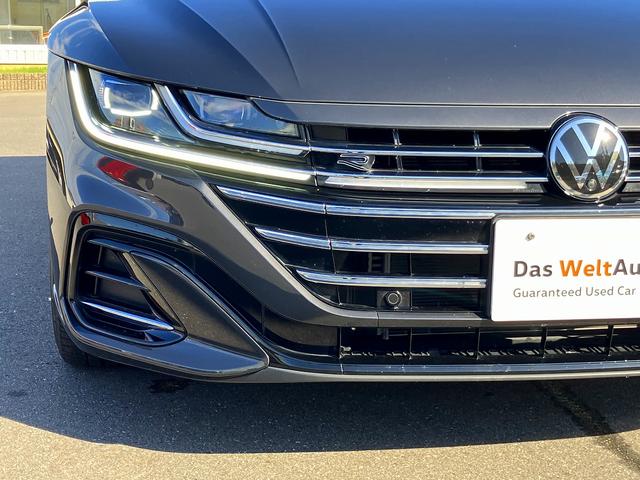 アルテオン シューティングブレーク ＴＳＩ　４モーション　Ｒラインアドバンス　ＳＵＮＲＯＯＦ　ＳＳＤカーナビ　ＥＴＣ　本革シート　ヘッドアップディスプレイ　アダプティブクルーズコントロール　アラウンドビューカメラ　ドライバー疲労検知システム　レーンキープアシストシステム（7枚目）