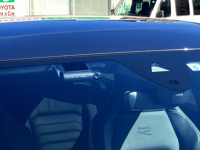 アルテオン シューティングブレーク ＴＳＩ　４モーション　Ｒラインアドバンス　ＳＵＮＲＯＯＦ　ＳＳＤカーナビ　ＥＴＣ　本革シート　ヘッドアップディスプレイ　アダプティブクルーズコントロール　アラウンドビューカメラ　ドライバー疲労検知システム　レーンキープアシストシステム（15枚目）