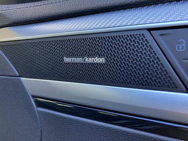 アルテオン シューティングブレーク ＴＳＩ　４モーション　Ｒラインアドバンス　ＳＵＮＲＯＯＦ　ＳＳＤカーナビ　ＥＴＣ　本革シート　ヘッドアップディスプレイ　アダプティブクルーズコントロール　アラウンドビューカメラ　ドライバー疲労検知システム　レーンキープアシストシステム（33枚目）