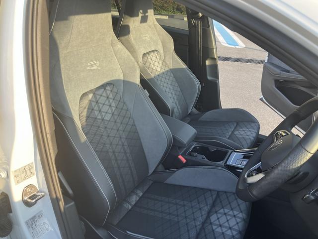 ゴルフ TDI Rライン プラチナムエディション(14枚目)