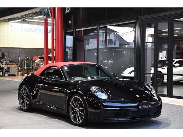 ９１１ ９１１カレラ　カブリオレ　ＬＥＤマトリックスヘッドライト・スポーツエグゾーストシステム・シートベンチレーション・スポーツクロノパッケージ・パワーステアリングプラス・マルチファンクションＧＴスポーツステアリング（2枚目）