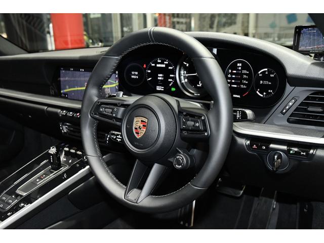９１１ ９１１カレラ　カブリオレ　ＬＥＤマトリックスヘッドライト・スポーツエグゾーストシステム・シートベンチレーション・スポーツクロノパッケージ・パワーステアリングプラス・マルチファンクションＧＴスポーツステアリング（6枚目）