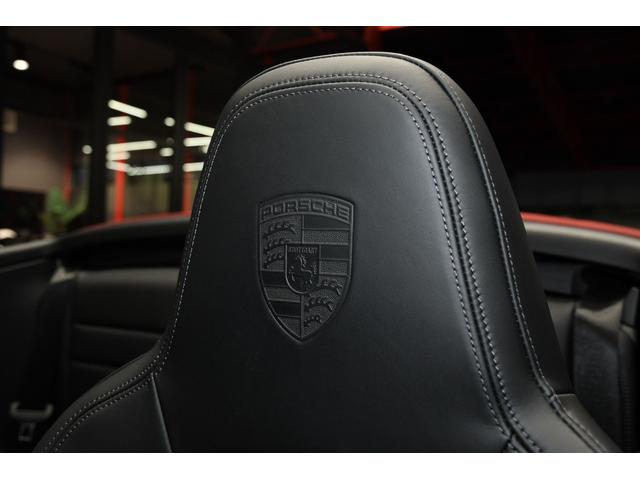 ９１１ ９１１カレラ　カブリオレ　ＬＥＤマトリックスヘッドライト・スポーツエグゾーストシステム・シートベンチレーション・スポーツクロノパッケージ・パワーステアリングプラス・マルチファンクションＧＴスポーツステアリング（8枚目）