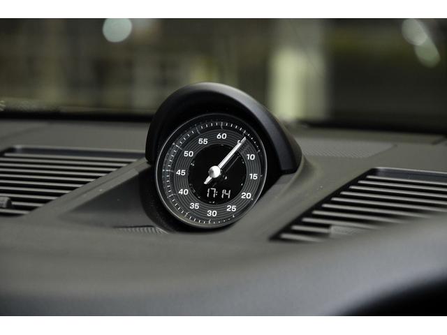 ９１１ ９１１カレラ　カブリオレ　ＬＥＤマトリックスヘッドライト・スポーツエグゾーストシステム・シートベンチレーション・スポーツクロノパッケージ・パワーステアリングプラス・マルチファンクションＧＴスポーツステアリング（13枚目）