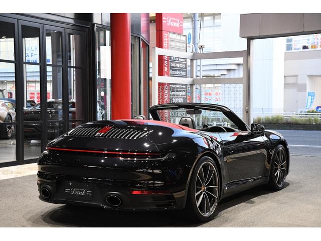 ９１１ ９１１カレラ　カブリオレ　ＬＥＤマトリックスヘッドライト・スポーツエグゾーストシステム・シートベンチレーション・スポーツクロノパッケージ・パワーステアリングプラス・マルチファンクションＧＴスポーツステアリング（26枚目）