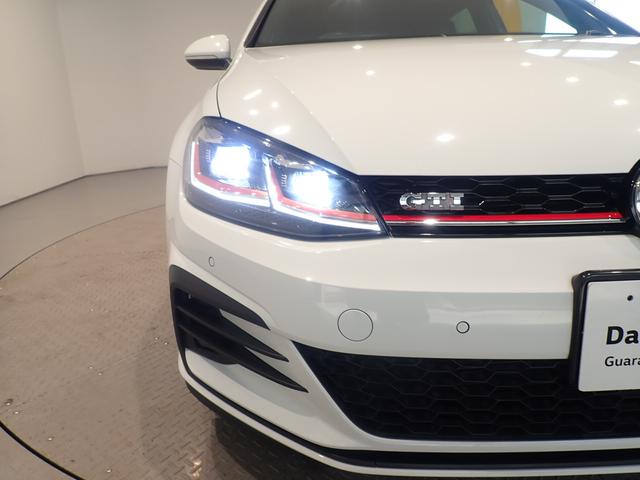 ゴルフＧＴＩ ダイナミック　フルセグＴＶ　アダプティブクルーズ　キーレスエントリー　スマキー　ナビＴＶ　ワンオーナー車　盗難防止　記録簿　ＥＴＣ２．０　横滑り防止装置　アルミホイール（19枚目）
