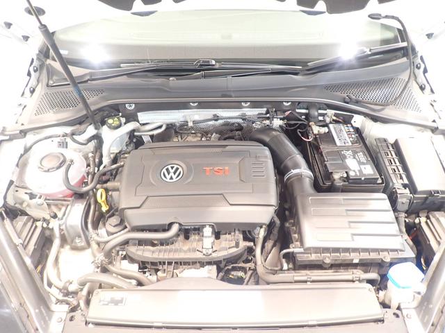 ゴルフＧＴＩ ダイナミック　フルセグＴＶ　アダプティブクルーズ　キーレスエントリー　スマキー　ナビＴＶ　ワンオーナー車　盗難防止　記録簿　ＥＴＣ２．０　横滑り防止装置　アルミホイール（26枚目）