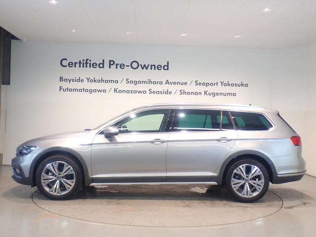 パサートオールトラック TDI 4モーション アドバンス 1オーナー デモカー ブルートゥースオーディオ 衝突被害軽減ブレーキ 禁煙車 パークアシスト シートヒーター レーンアシスト 黒革シート 電動シート パワーテールゲート 4WD(7枚目)
