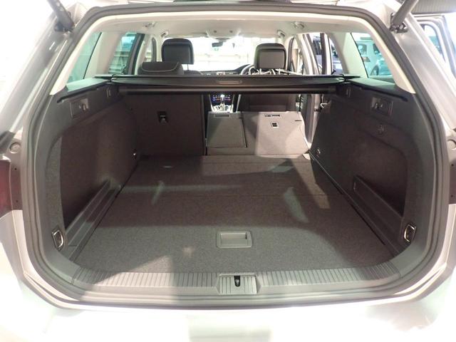 パサートオールトラック TDI 4モーション アドバンス 1オーナー デモカー ブルートゥースオーディオ 衝突被害軽減ブレーキ 禁煙車 パークアシスト シートヒーター レーンアシスト 黒革シート 電動シート パワーテールゲート 4WD(45枚目)