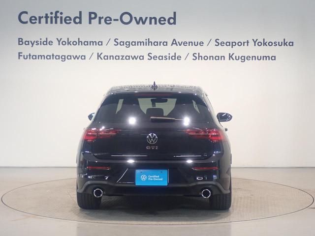 ゴルフＧＴＩ ベースグレード　Ｂｌｕｅｔｏｏｔｈ接続　衝突軽減Ｂ　ＬＥＤヘッドランプ　キーレスエントリー　ターボ　電動格納ミラー　ＡＣＣ　シートＨ　記録簿　ＥＴＣ２．０　アイドリングストップ　サイドエアバッグ　オートエアコン（5枚目）