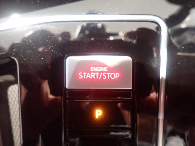 ゴルフＧＴＩ ベースグレード　Ｂｌｕｅｔｏｏｔｈ接続　衝突軽減Ｂ　ＬＥＤヘッドランプ　キーレスエントリー　ターボ　電動格納ミラー　ＡＣＣ　シートＨ　記録簿　ＥＴＣ２．０　アイドリングストップ　サイドエアバッグ　オートエアコン（26枚目）