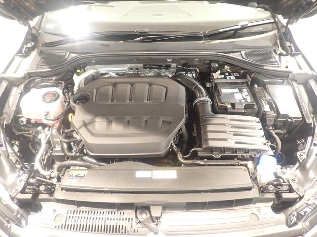 ゴルフＧＴＩ ベースグレード　Ｂｌｕｅｔｏｏｔｈ接続　衝突軽減Ｂ　ＬＥＤヘッドランプ　キーレスエントリー　ターボ　電動格納ミラー　ＡＣＣ　シートＨ　記録簿　ＥＴＣ２．０　アイドリングストップ　サイドエアバッグ　オートエアコン（35枚目）