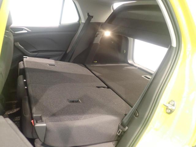 T-クロス TSI アクティブ アダプティブクルーズ デモカー LEDライト Bluetoothオーディオ 禁煙 スマートキー 運転席エアバック ルーフレール オートライト LKA パワーウインドー ワンオーナー 助手席エアバッグ(41枚目)