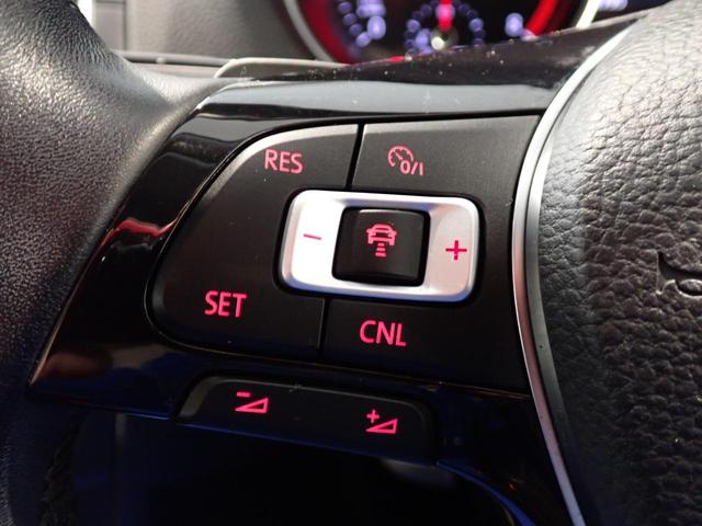 ポロ TSIハイライン マイスター アルミホイール フルセグ キーレス 前席シートヒーター ETC オートエアコン オートライト カーテンエアバッグ メモリーナビ 前車追従機能 LEDヘッド(29枚目)