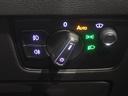TDI 4モーション アドバンス 1オーナー デモカー ブルートゥースオーディオ 衝突被害軽減ブレーキ 禁煙車 パークアシスト シートヒーター レーンアシスト 黒革シート 電動シート パワーテールゲート 4WD(40枚目)
