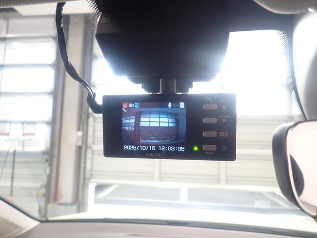 ゴルフ ＴＳＩコンフォートライン　コネクト　ターボ　フルセグ　メモリーナビ　スマートキー　オートライト　ブルートゥースオーディオ　リアカメラ　横滑り防止装置　追従クルーズ　ＡＷ（33枚目）