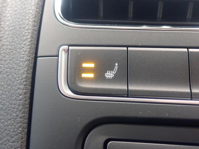 ポロ TSIハイライン 地デジ キーレスエントリー ヒーター 自動追従 ETC2.0 LEDライト ナビTV オートライト オートエアコン 電動格納ドアミラー(19枚目)