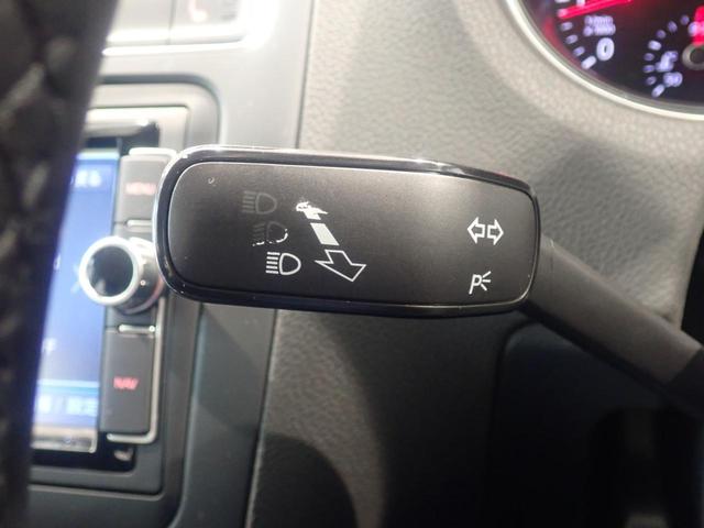 ポロ TSIハイライン 地デジ キーレスエントリー ヒーター 自動追従 ETC2.0 LEDライト ナビTV オートライト オートエアコン 電動格納ドアミラー(26枚目)