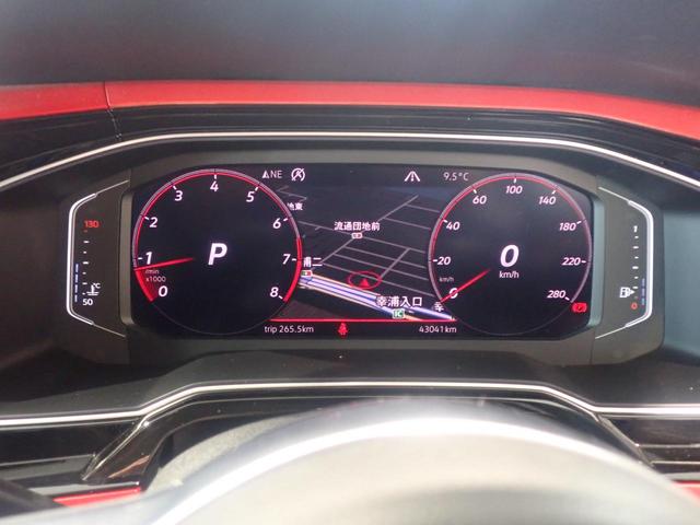 デジタルメータークラスターを装備、ナビ画面も表示可能！！