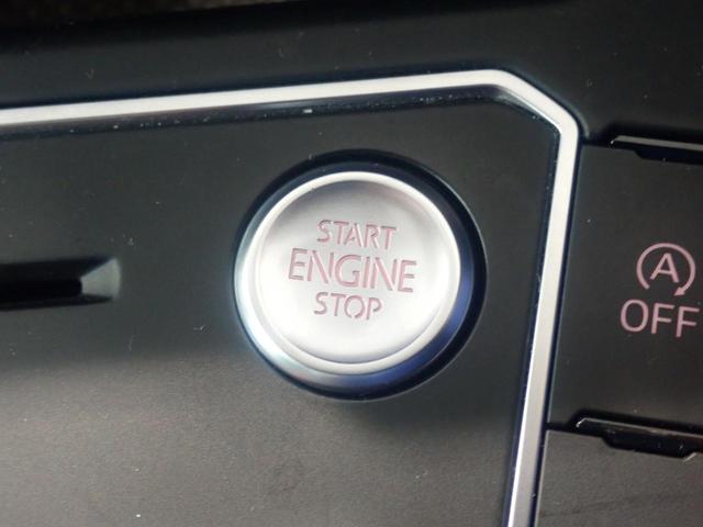 スタートボタンを押すだけでエンジンの始動、停止ができます。