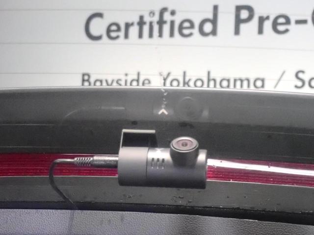 T-ロック TSI スタイル パワーウィンドウ ブルートゥースオーディオ 本革シート 電動格納ミラー エアコン ABS キーレスエントリー パワーステアリング 盗難防止システム アダクティブクルーズコントロール オートライト(15枚目)