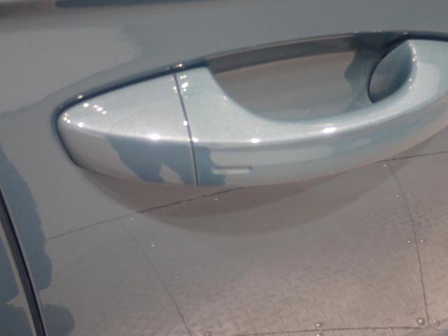 T-ロック TSI スタイル パワーウィンドウ ブルートゥースオーディオ 本革シート 電動格納ミラー エアコン ABS キーレスエントリー パワーステアリング 盗難防止システム アダクティブクルーズコントロール オートライト(23枚目)