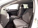 やや硬めの、ゆったりと座れるシートで、ロングドライブも快適です!!