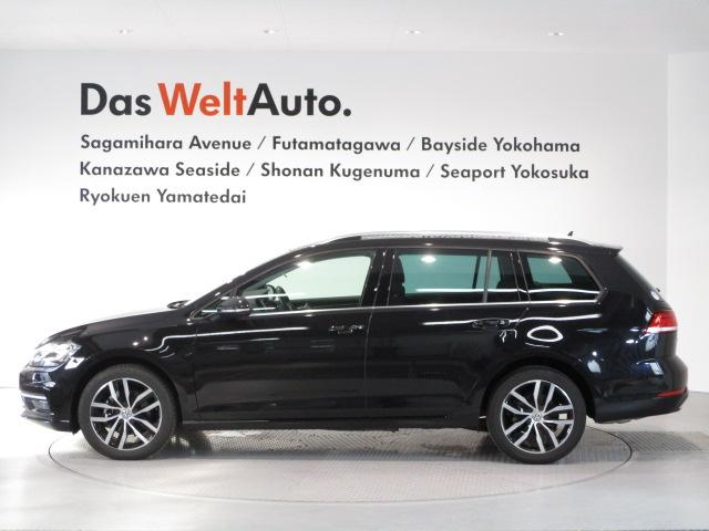 TSIハイライン テックエディション メーカー保証付 ETC 紹介動画有 SDカーナビ 17インチアルミホイール ダークティンテッドガラス レインセンサー レザーステアリング レザーシフトノブ 電動シート コンフォートシート アームレスト(8枚目)