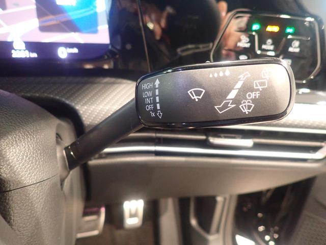 ゴルフ ＴＤＩ　Ｒライン　プラチナムエディション　禁煙　アダプティブクルーズコントロール　１オーナー　ＥＴＣ　シートヒーター（29枚目）
