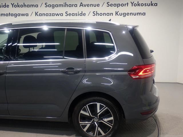 ゴルフトゥーラン ＴＤＩ　ハイライン　衝突軽減Ｂ　オートエアコン　ブルートゥースオーディオ　シートＨ　キーフリー　サイドエアバッグ　横滑り防止装置　盗難防止システム　２．０ＥＴＣ　アルミホイール　ＬＥＤヘッドライト　スマキー　記録簿（18枚目）