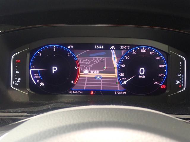 ゴルフトゥーラン ＴＤＩ　ハイライン　衝突軽減Ｂ　オートエアコン　ブルートゥースオーディオ　シートＨ　キーフリー　サイドエアバッグ　横滑り防止装置　盗難防止システム　２．０ＥＴＣ　アルミホイール　ＬＥＤヘッドライト　スマキー　記録簿（23枚目）