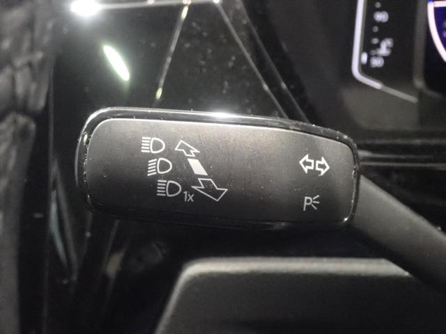 ゴルフトゥーラン ＴＤＩ　ハイライン　衝突軽減Ｂ　オートエアコン　ブルートゥースオーディオ　シートＨ　キーフリー　サイドエアバッグ　横滑り防止装置　盗難防止システム　２．０ＥＴＣ　アルミホイール　ＬＥＤヘッドライト　スマキー　記録簿（38枚目）