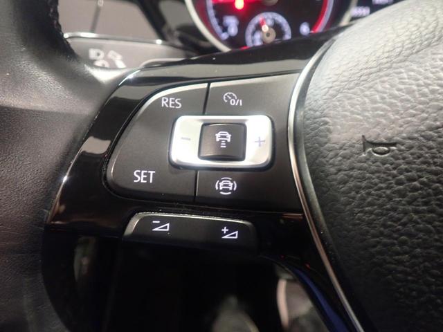 VOLKSWAGEN GOLF TOURAN TDI PREMIUM