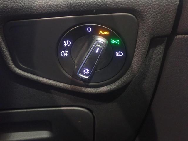 VOLKSWAGEN GOLF TOURAN TDI PREMIUM