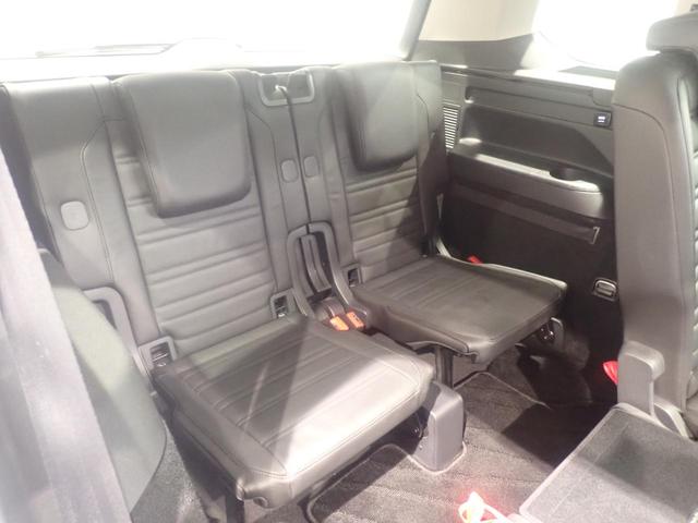 VOLKSWAGEN GOLF TOURAN TDI PREMIUM